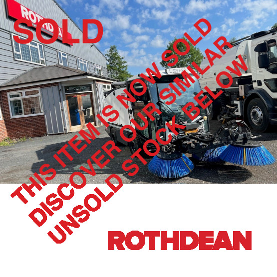2019 JOHNSTON CX202 ROAD SWEEPER in Compact Sweepers