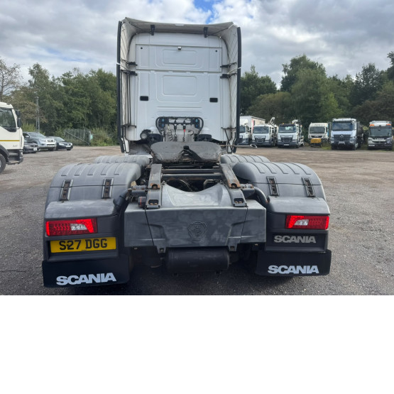 2016 SCANIA R520 TOPLINER V8 in 6x2 Tractor Units